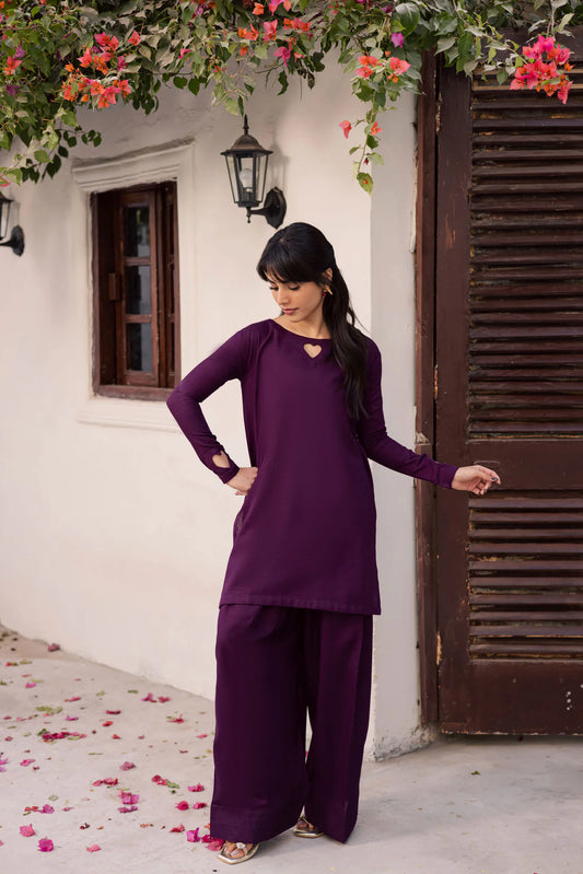 DARK PLUM
